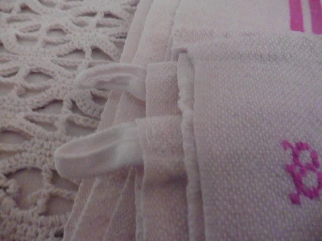 2 ANCIENS TORCHONS CHANVRE X LIN LITEAUX ROUGE"B"ACCROCHE 54X84 CM - Photo 3/4