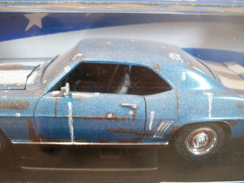American Muscle~Super Toy Cars~Hidden Treasures~1969 Z/28 Camaro~ 1 of 399 ~1:18 - Picture 4 of 12