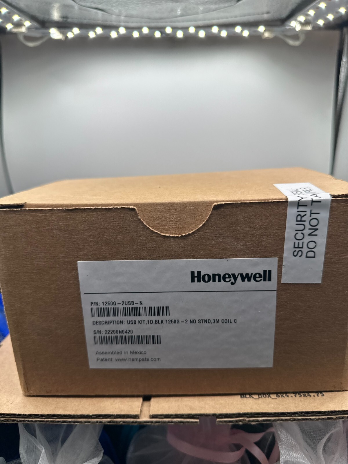 Honeywell Voyager 1250G Hand-Held Laser Barcode Scanner with USB Cable - New
