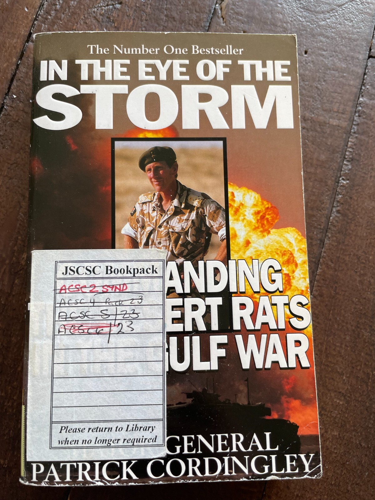 In the Eye of the Storm - Commanding the Desert Rats in the Gulf War PB
