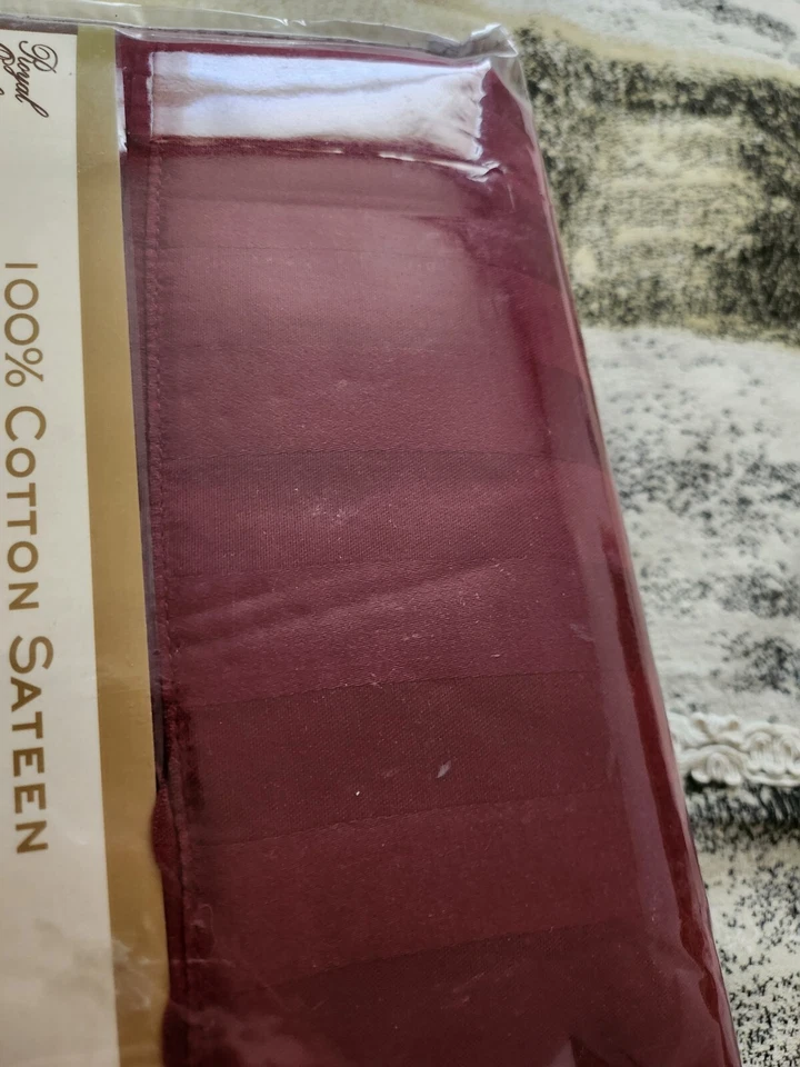 Juego completo de sábanas Royal Opulence 100 % algodón rojo satén Foto 4 de 4