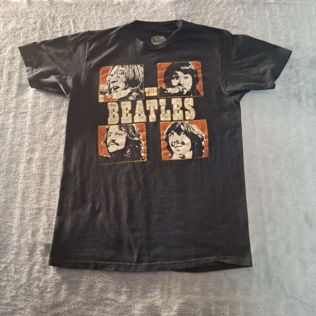 Apple Corps The Beatles Short Sleeve Cotton Graphic T-Shirt Black Size Medium