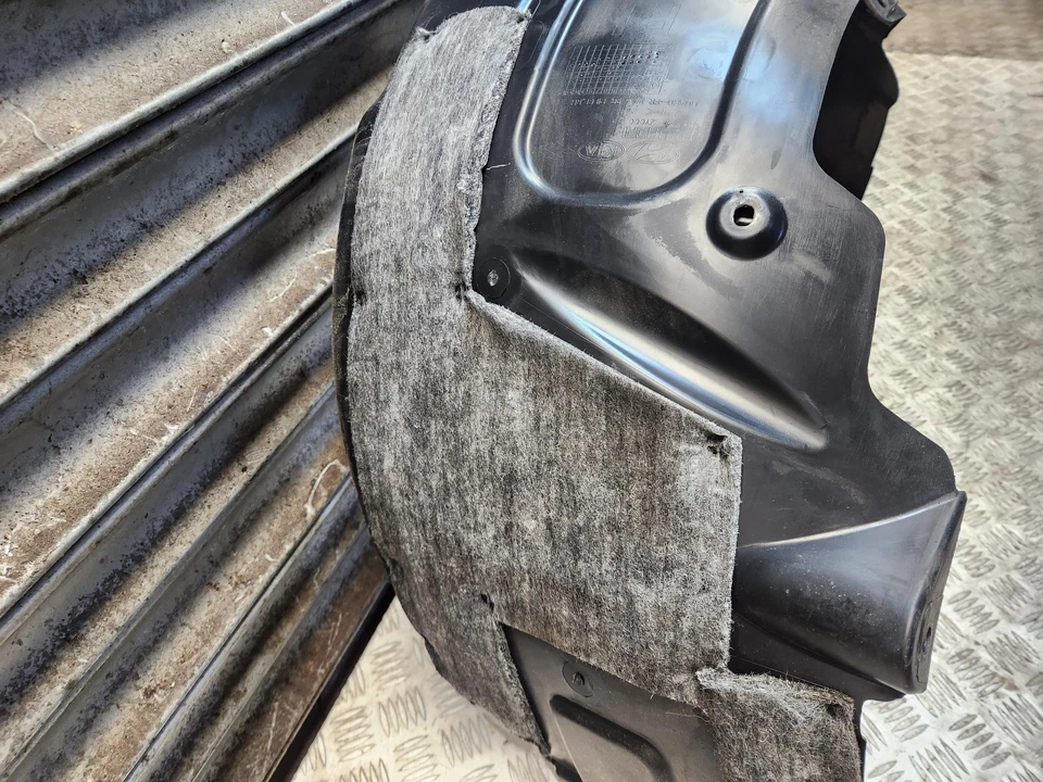 HYUNDAI IX35 WHEEL ARCH SPLASH GUARD FRONT RIGHT SIDE 868142Y000 2010 - 2016 - Image 3 of 4