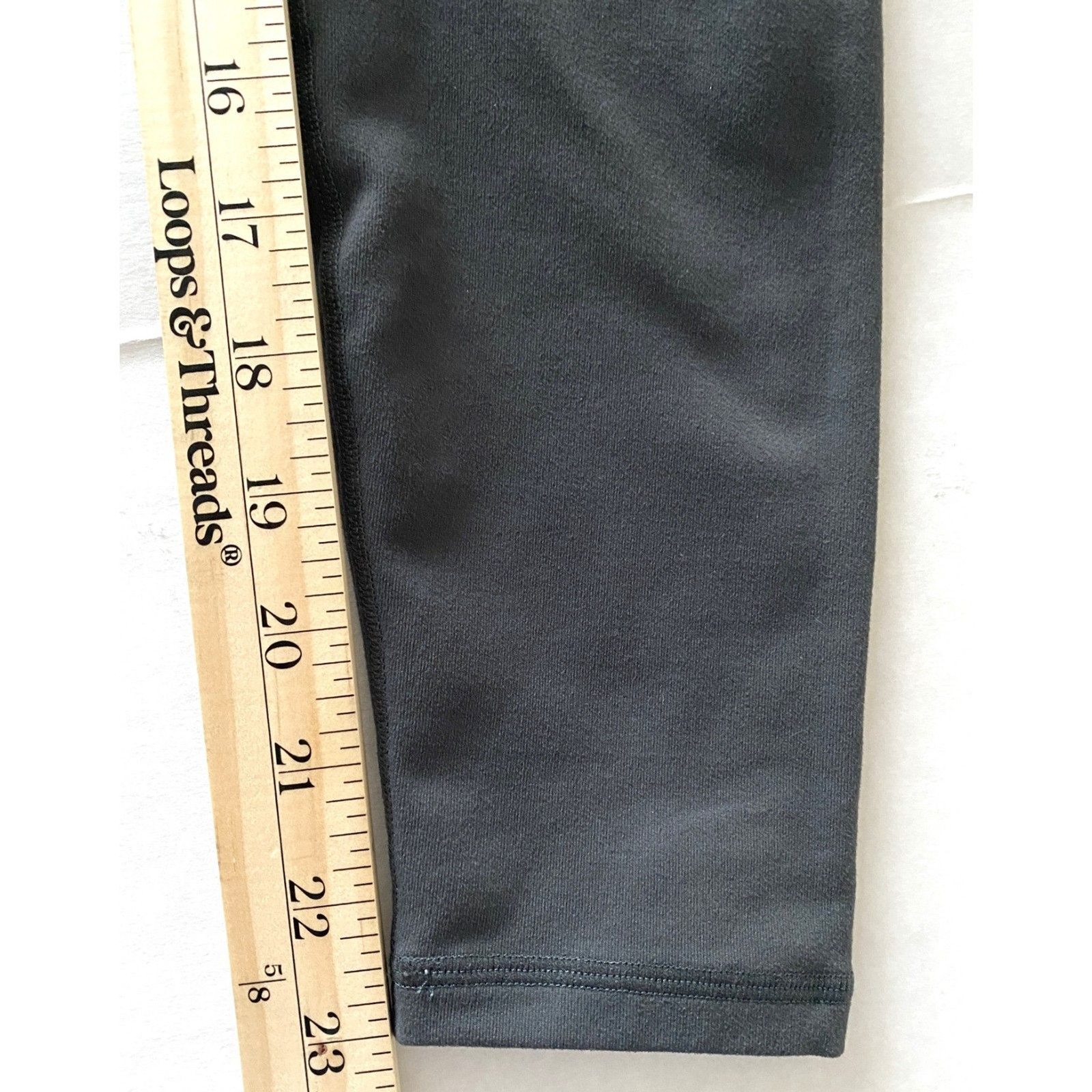 Fabletics Powerhold Solid Dark Gray Capris Stylis… - image 6