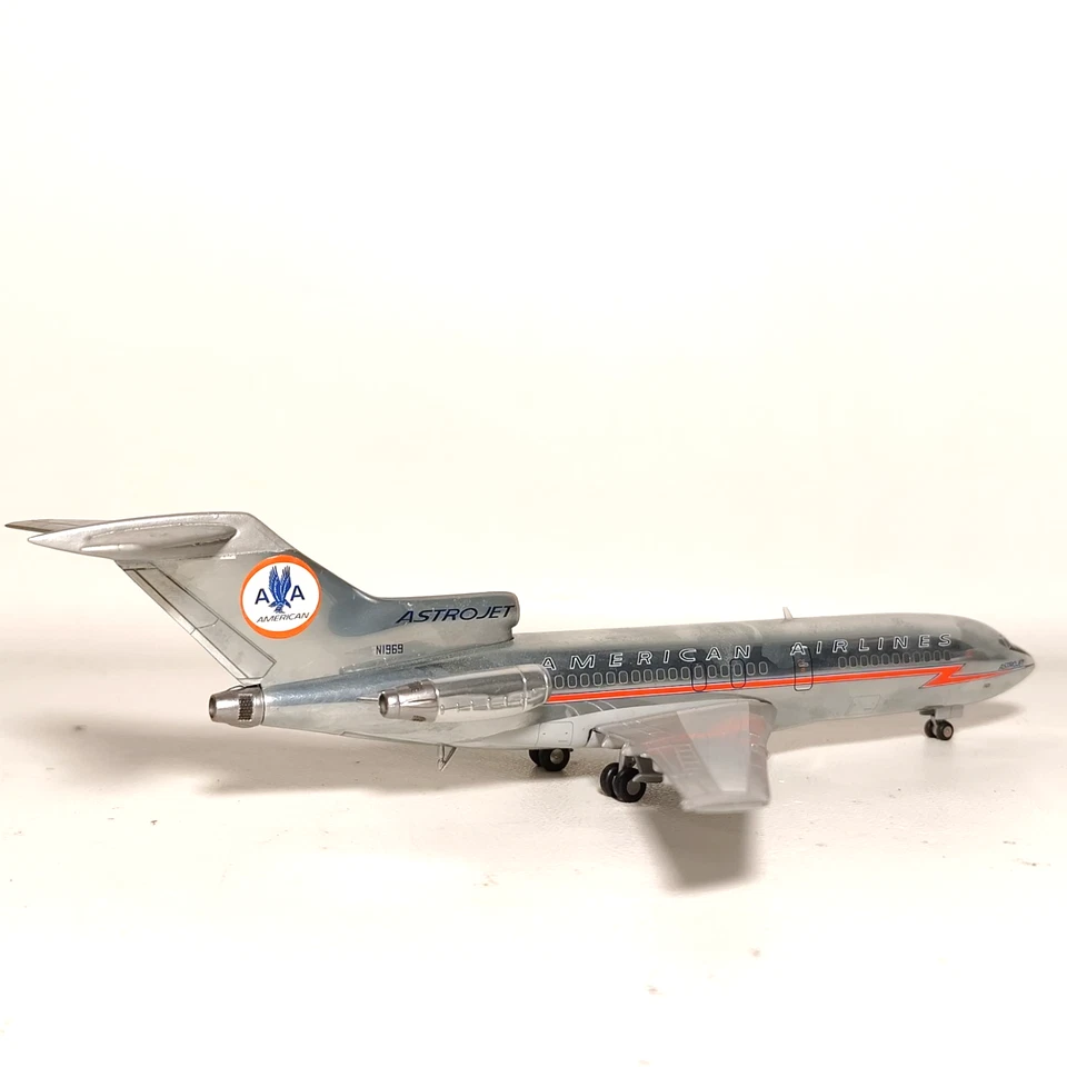 Herpa 1:200 American Airlines Boeing 727-100 Astrojet Color N1969 Diecast Model - Image 2 of 4
