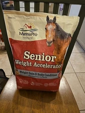 Manna Pro Senior Weight Accelerator 8Lb High Calorie Supplement For Horses