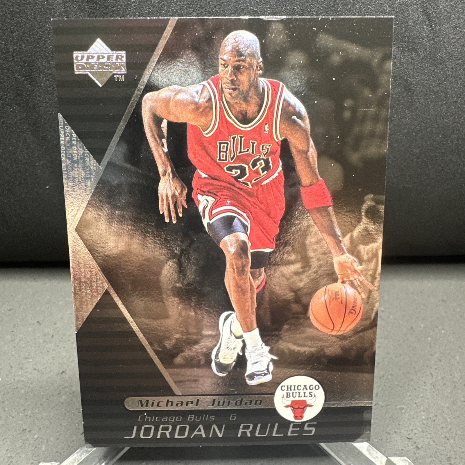 1998-99 Upper Deck Ovation Michael Jordan Rules #J10 Bulls
