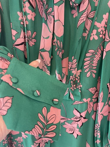 EEUC ALEXIS Tisdale Dress $640 Island Floral SZ M - Picture 8 of 11