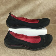 clarks haley red