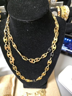 JACKIE KENNEDY GOLD AND BAKED BLACK FRENCH ENAMEL ANCHOR LINK NECKLACE