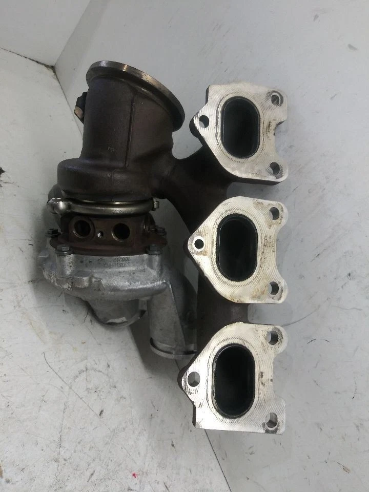 2017 porsche macan OEM 3.0L AWD left turbo charger assembly 112k fits 15-2018 Foto 3 de 4