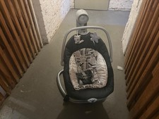 Babywippe Babyschaukel Elektrisch mit Fernbedienung, Musik, Spielbogen, Timing