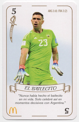 #E5 Emiliano Martinez Espada 5 Argentina Panini Campeones del Mundo McDonalds