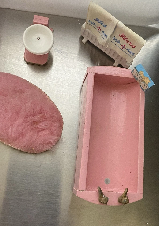 Lundby 1970s Vintage Dollhouse Bathroom Set Pink Rare - Image 4 of 4
