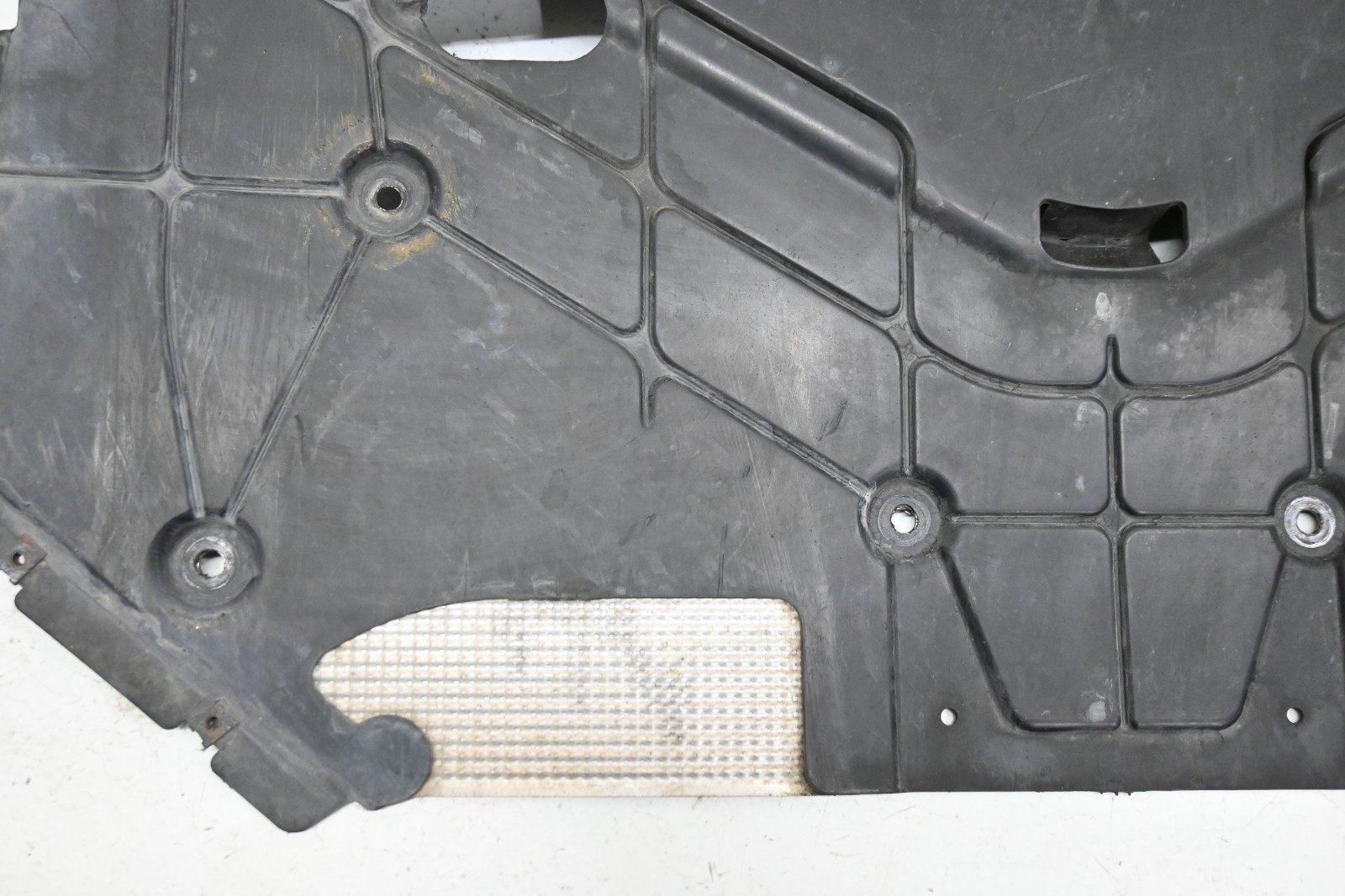 ⭐ 14-21 Maserati Ghibli Front Lower Under Splash Shield Guard Panel Cover Oem