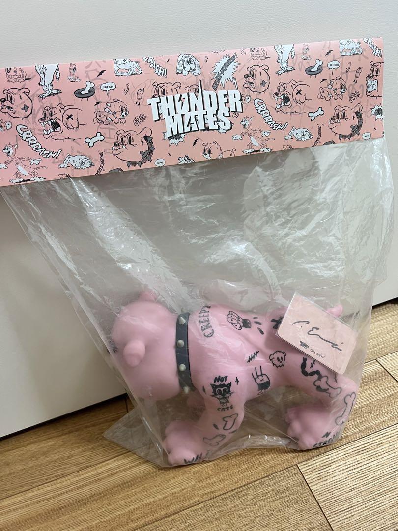 Cote Escriva Creepy Dog pink フィギュア Cote Escriva Creepy Dog pink フィギュアオンライン ショップ