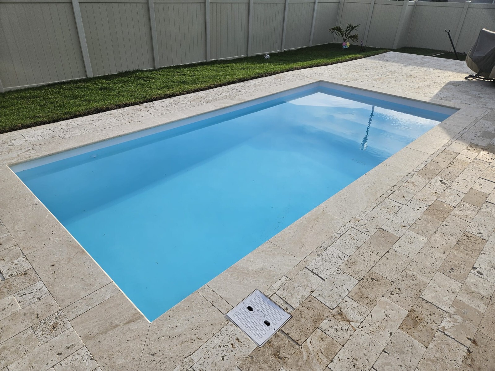 Fiberglass pool Infinity Esc 600 (9.8x19.6x4.7 deep) | eBay