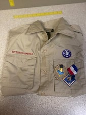 Boy Scouts of America, Tan Uniform Shirt with Patches  Medals size Youth Large