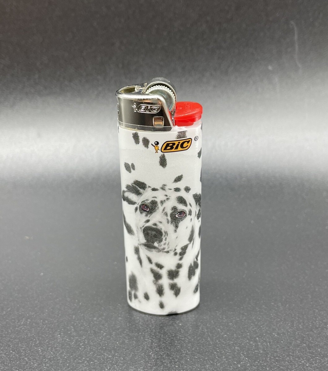 NEW 4 pack bic animal lover series full size lighter