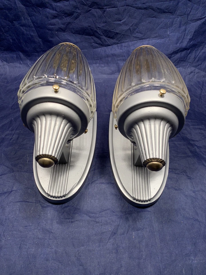 Antiguo par de apliques con acabado plateado con herrajes de latón con tonos bonitos 20K Foto 2 de 4