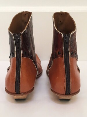 NEW CYDWOQ VINTAGE $400 Migrate brown leather ankle boots