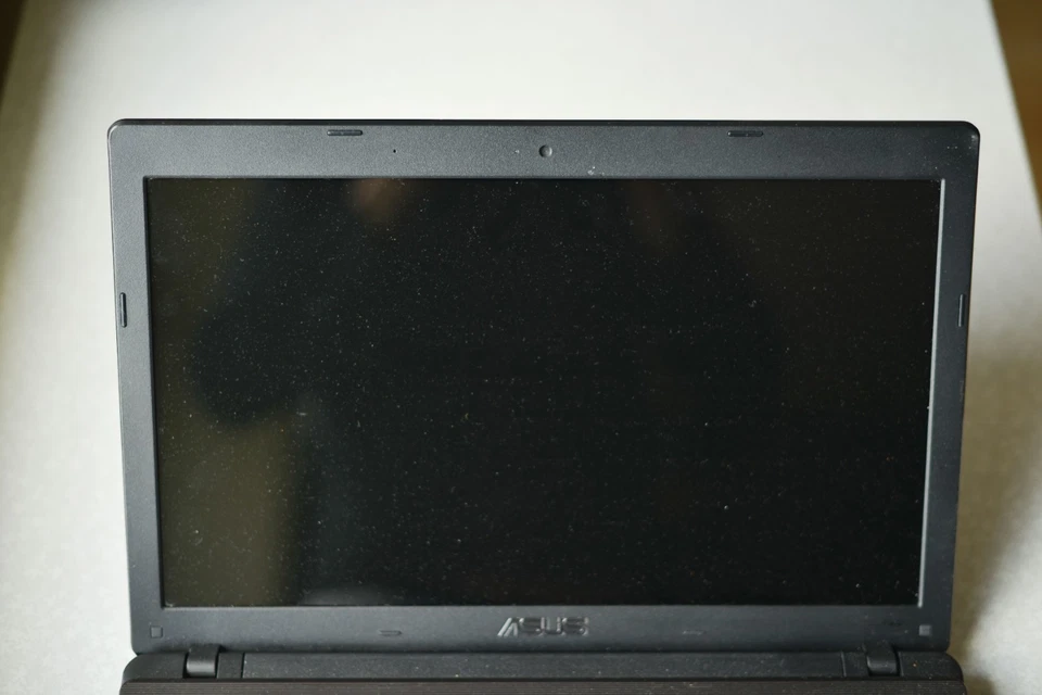 Asus R500VD-SX403H Laptop – Intel Core i7 / 12GB RAM / 250GB SSD – NVIDIAGeForce - Image 4 of 4