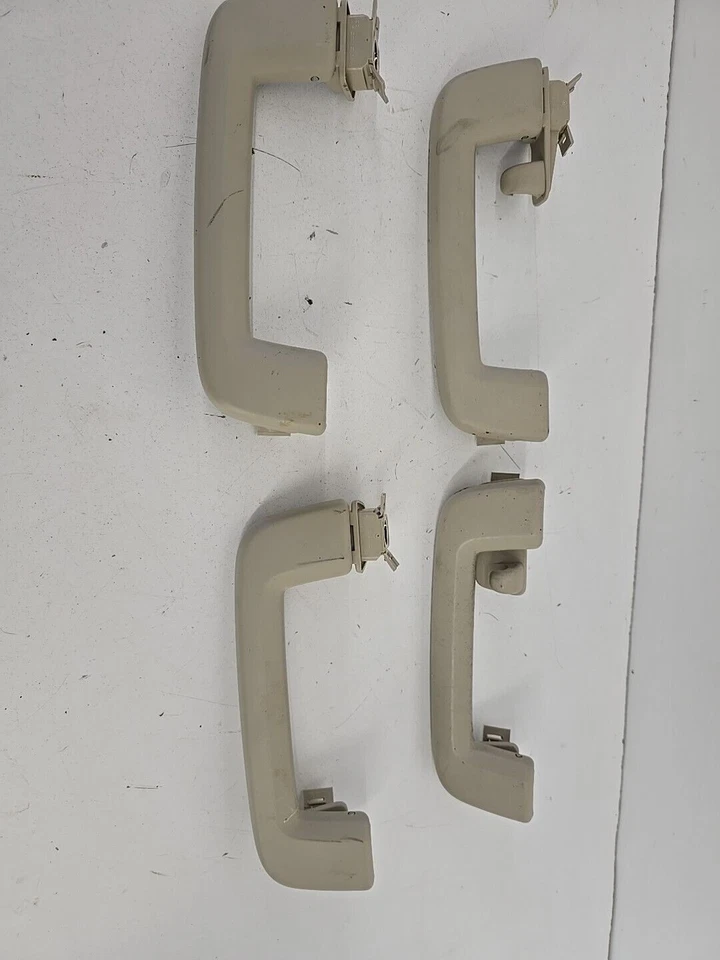 Juego de 4 manijas de agarre delanteras traseras beige OEM AK241076 2010-2017 Volvo XC60 Foto 2 de 4