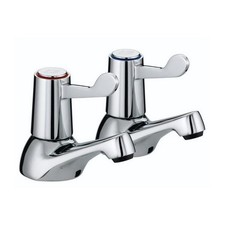 BNIB  Bathroom Bath Taps Swan Lever Bath Pillar Tap   C58116