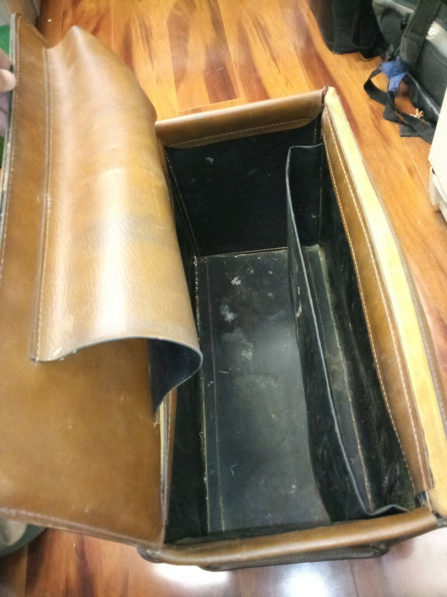 Vintage Knickerbocker Brown Leather Salesman Case, Tackle Vintage Knickerbocker Brown Leather Salesman Case, Tackle