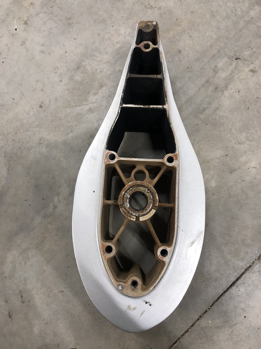 Honda 90 115 130 HP 4 Stroke Extension Assembly PN 40202-ZW1-710A