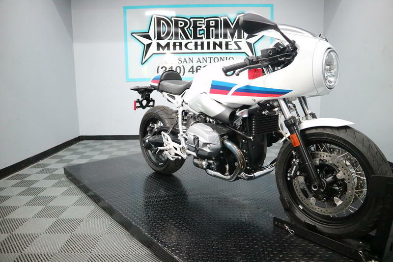 2017 BMW R-Series  2017 BMW R NineT Racer