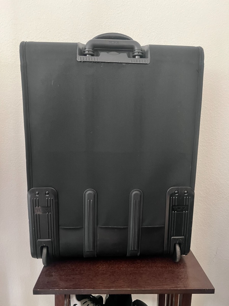 Tumi Black Ballistic Nylon 2284D3 Expandable Garment 28