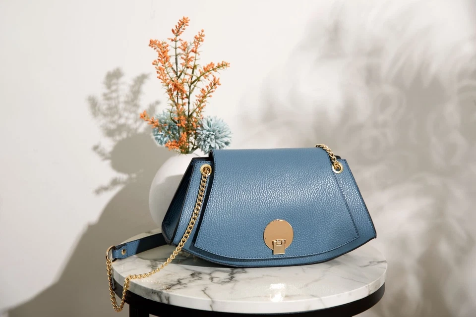 Bolso de cuero italiano hecho a mano, elegante bolso de mano de cuero de Florencia, bolso de hombro Foto 2 de 4