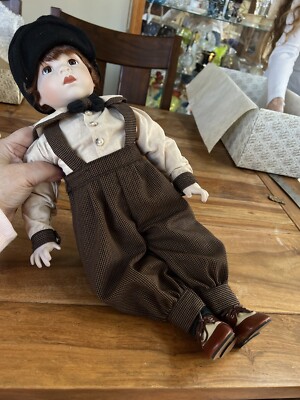 コカコーラ ビスクドール【ダニー】 コカコーラ ビスクドール【ダニー】 Kidrobot x Coca-Cola® 3