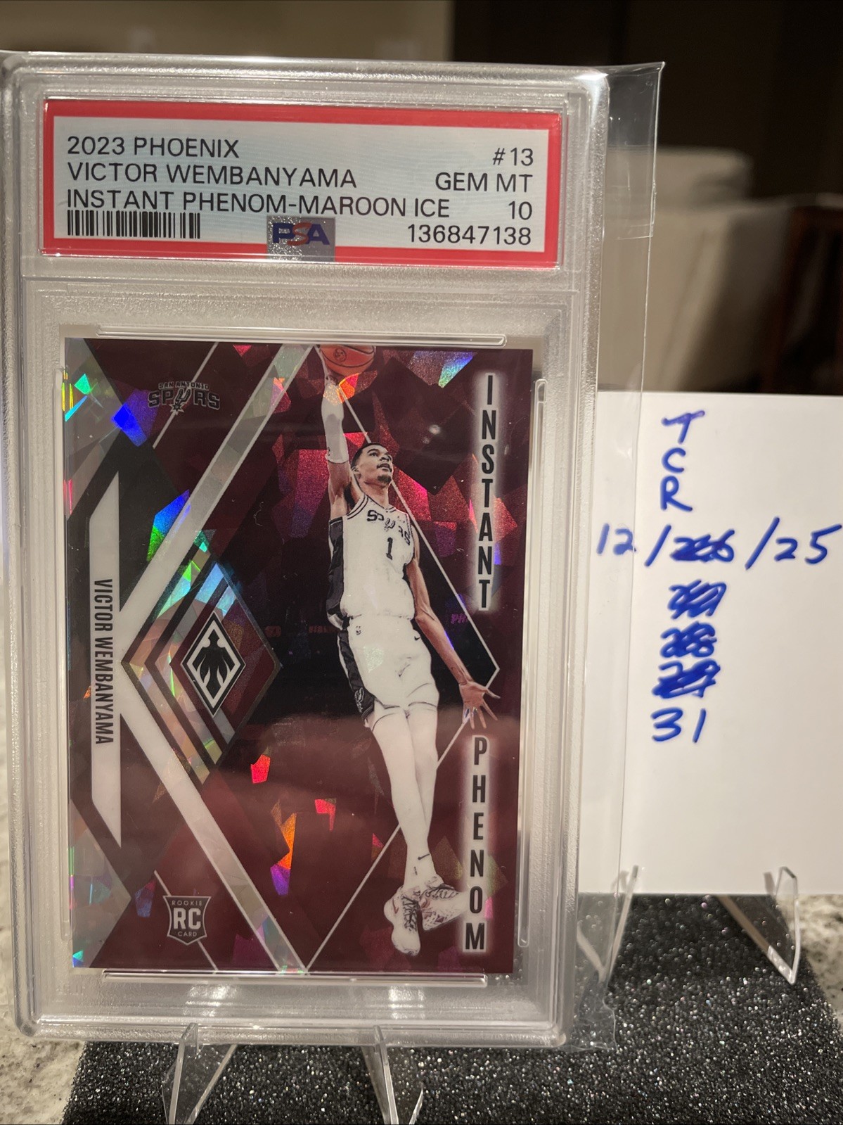 2023-24 Panini Phoenix Instant Phenom Victor Wembanyama #13 Maroon Ice /275 (RC)