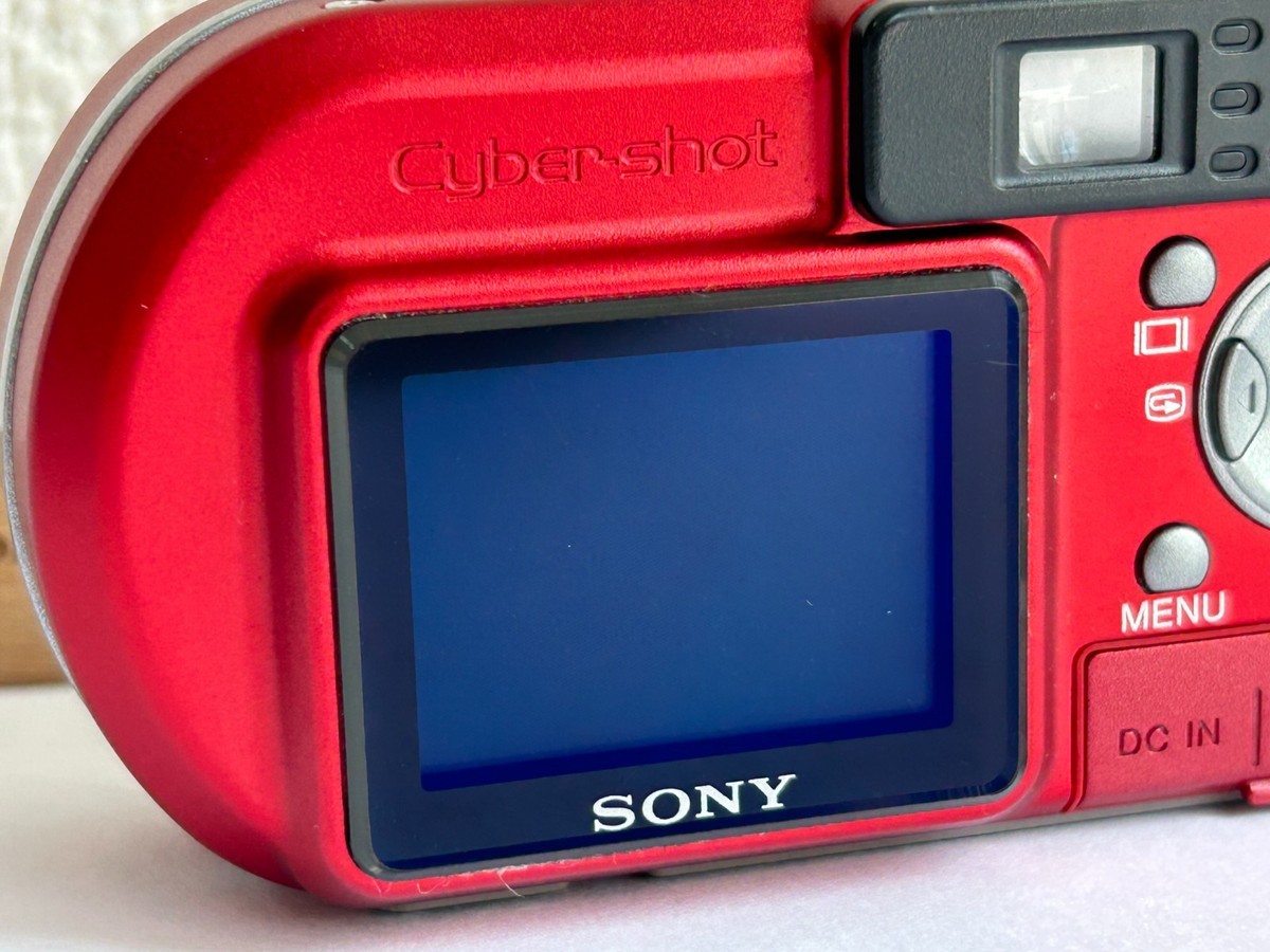 Sony Cyber shot DSC-P8 Red 3.2MP Compact Digital Camera Tested
