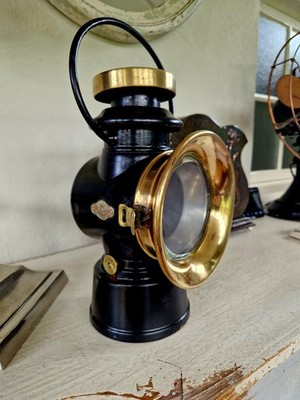 Antike, Vintage, Automobilia Lampe von Howes And Burley Ltd Nr:1003 Side Öllampe