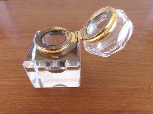 Antique Victorian Crystal Inkwell Cut Faceted Glass Brass Hinged Lid 3-1/2” Tall - Picture 13 of 13
