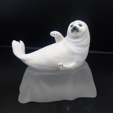 Franklin Mint Snow Pup seal figurine on crystal rock Roslyn S Carren 1987
