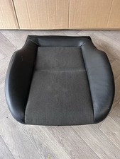 GENUINE MERCEDES AMG C200 2013 W204 BOTTOM SEAT CUSHION DRIVER RIGHT SIDE
