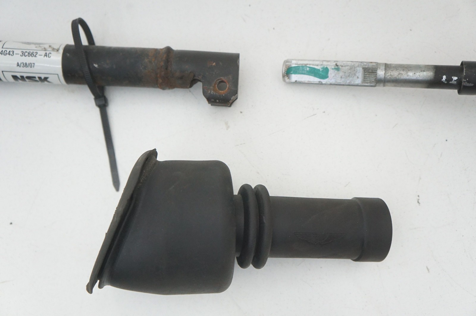 Steering Column Assembly OEM 4G43-3C529-AB Aston Martin V8 Vantage 2006-2016