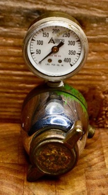 Vintage UNIWELD R-MC-15 Acetylene Compressed Gas Regulator Made in USA UNTESTED