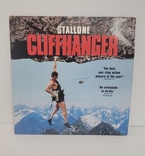 CLIFFHANGER Movie Film LASERDISC Widescreen NTSC - Very Good Condition Disk