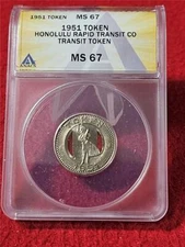 1951 HONOLULU RAPID TRANSIT CO TRANSIT TOKEN  ANACS MS 67 HULA GIRL     #T0395