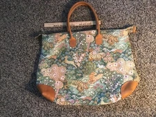 The American Collection Tapestry Leather by Accessories Unlimited