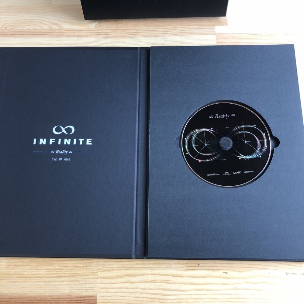 INFINITE 5th mini album Reality limited edition CD+Photobook+
