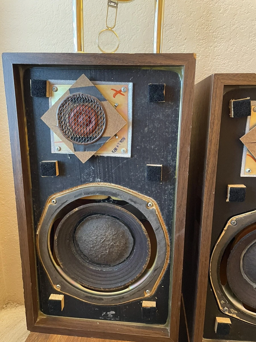 Advent hotsell speaker company