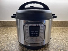 Instant Pot IP-DUO60 6 qt. 7-in1 Electric Pressure Cooker - Black/Silver