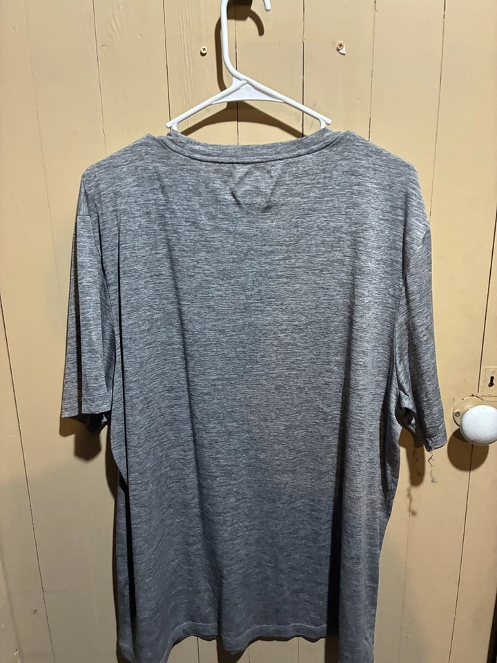 Camiseta gris manga corta de los New England Patriots NFL sobre el campo - talla XL Foto 3 de 3