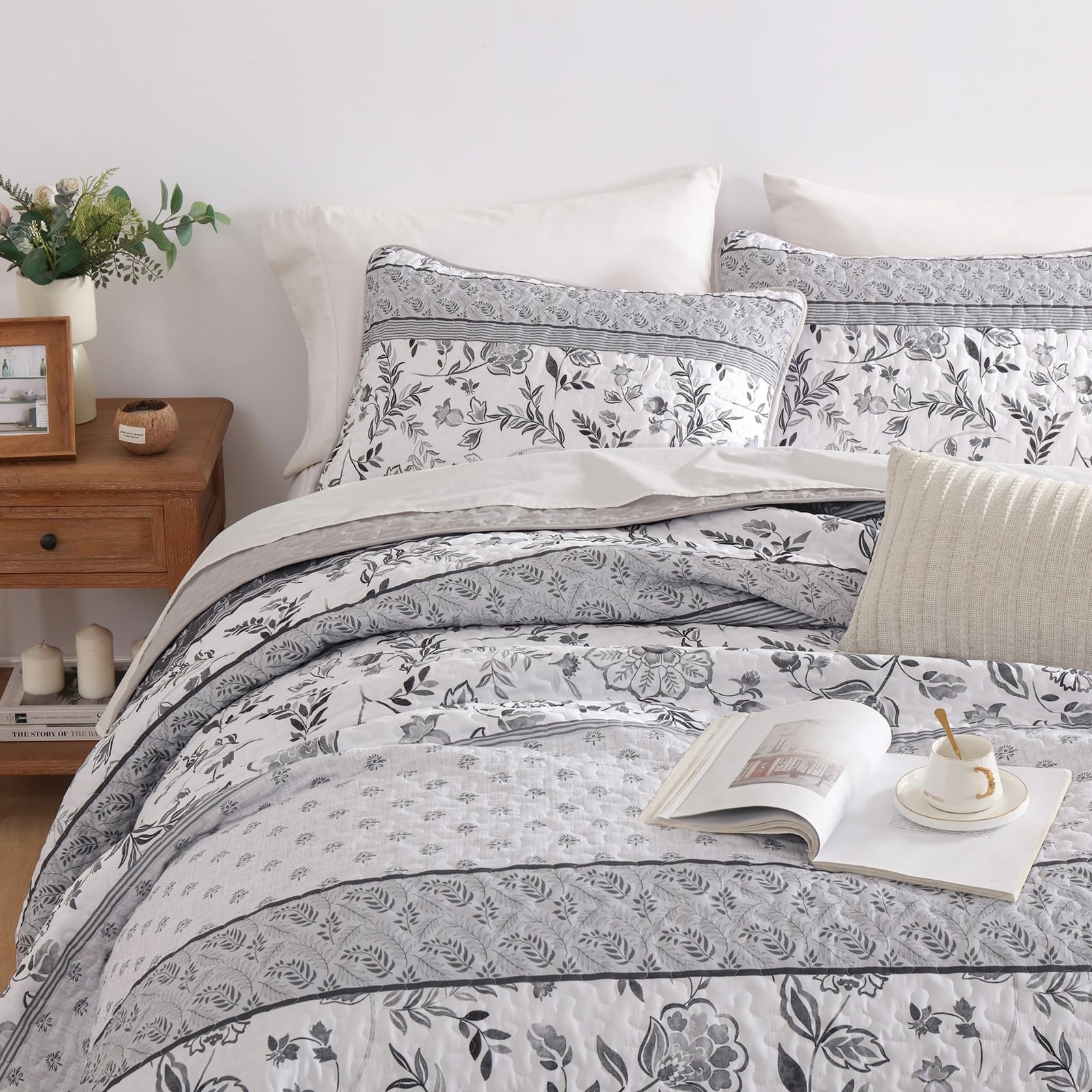 Boho Floral Quilt Set King Size, Grey Striped Patchwork Bedspread Coverlet Se...